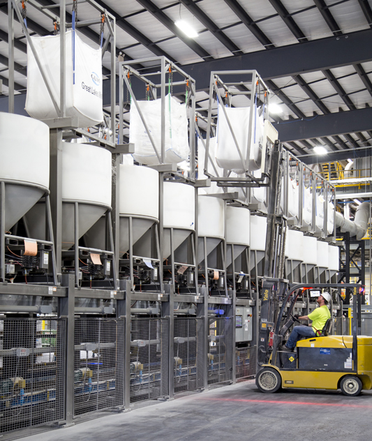 Bulk Batching System with Lifting Frame